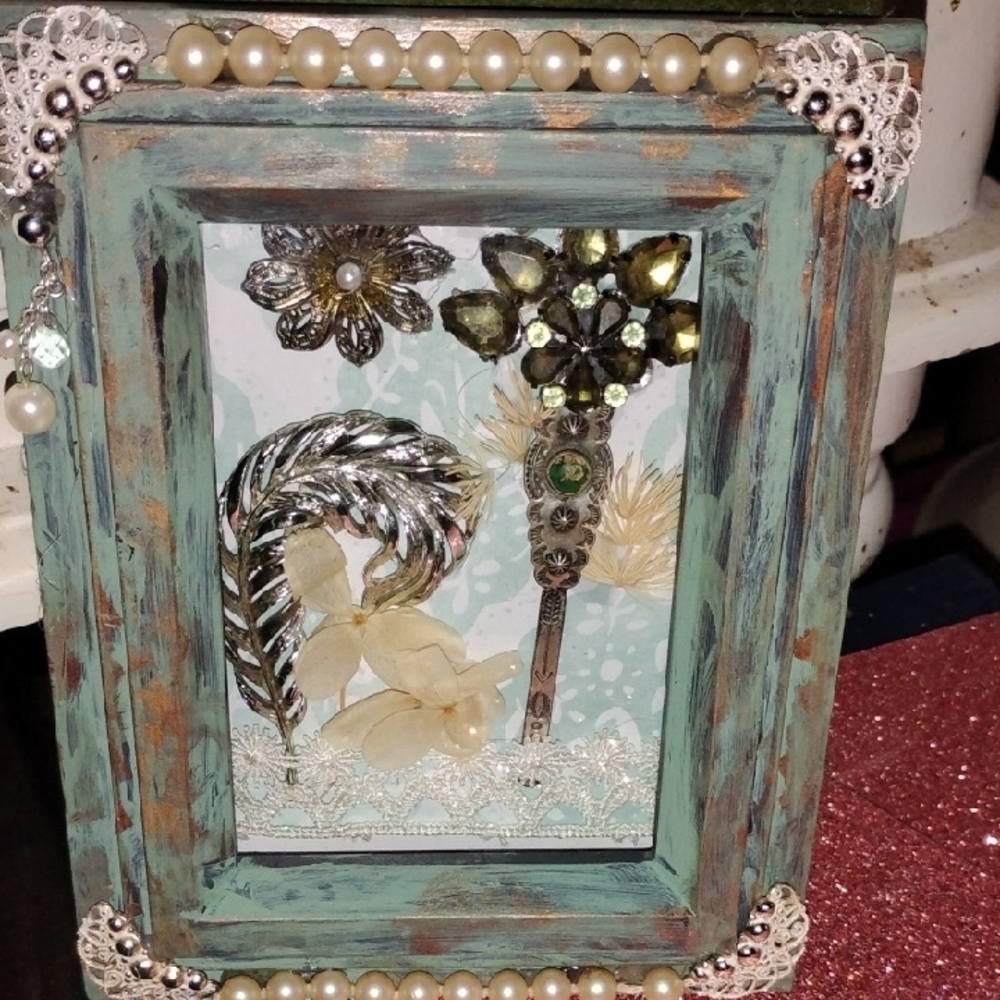 Decorative Beaded Picture Frame - Picture 4 of 4